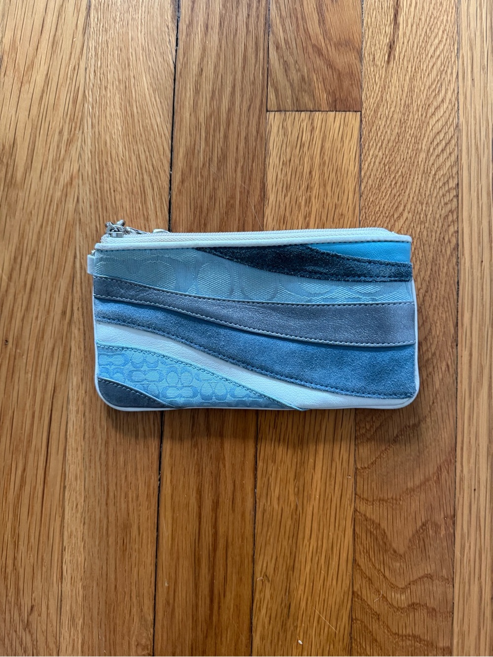 Vintage Y2K Coach Blue Patchwork Signature Canvas & Suede Wristlet Pouch
